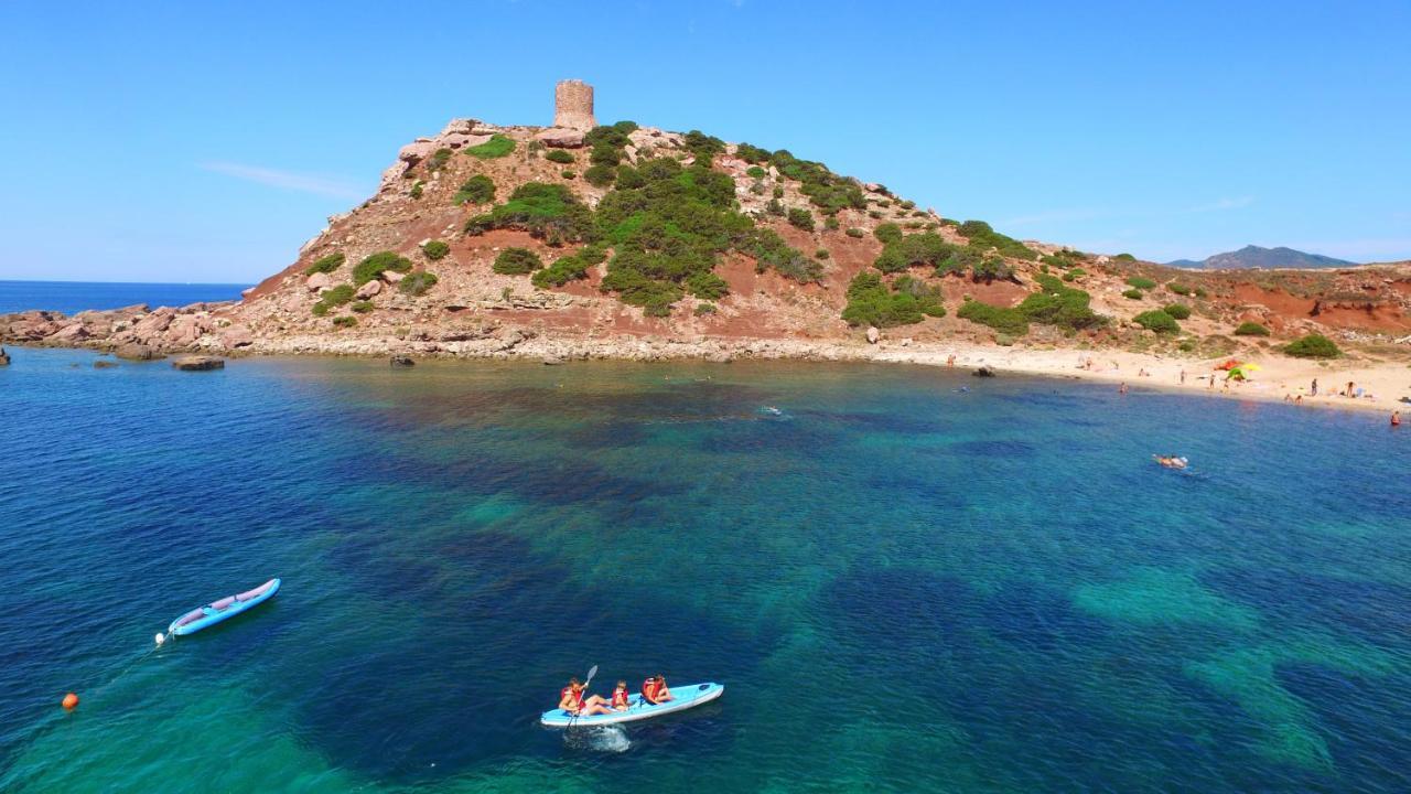 Villaggio Camping Torre Del Porticciolo Порто-Конте Екстер'єр фото